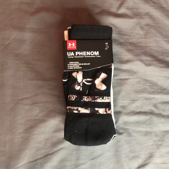 Under Armour Women’s Phenom Crew Socks - Picture 2 of 5